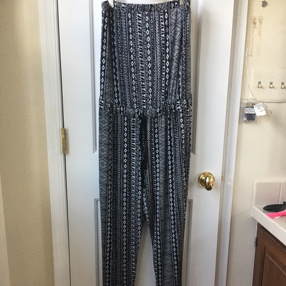 Fun Geometric Pattern Strapless Jumpsuit